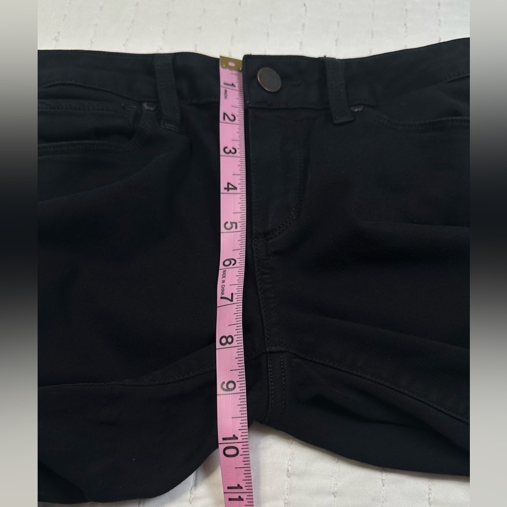 PAIGE Verdugo Ultra Skinny Mid Rise Black Stretchy Jeans Pants
Womens Size 27x30 - Picture 8 of 15
